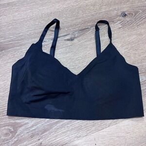 True & Co True Body Triangle Adjustable Strap Bra Black Bralette Small 16821